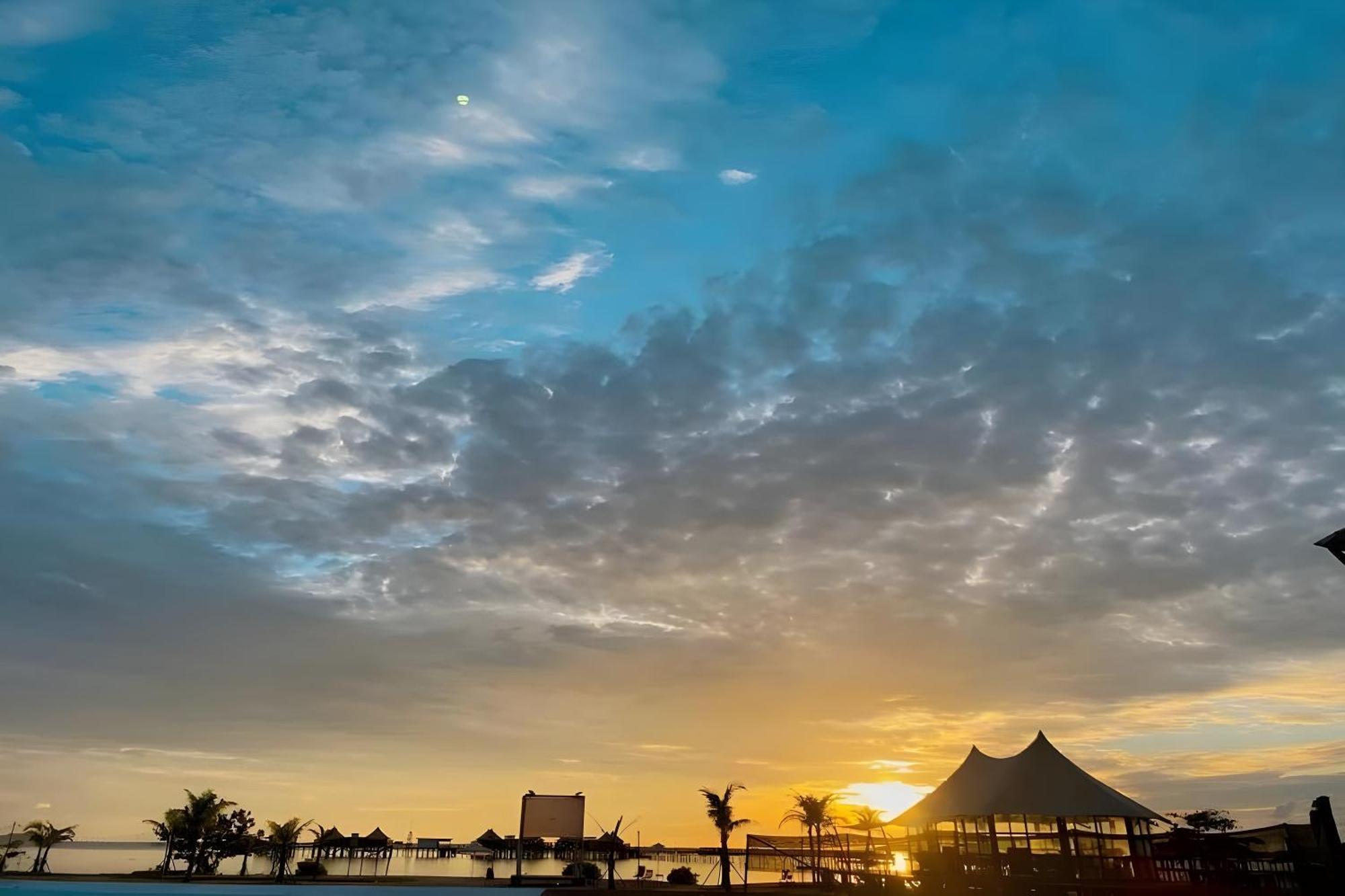 Kiki Beach Resort, Batam Galang Island Екстериор снимка