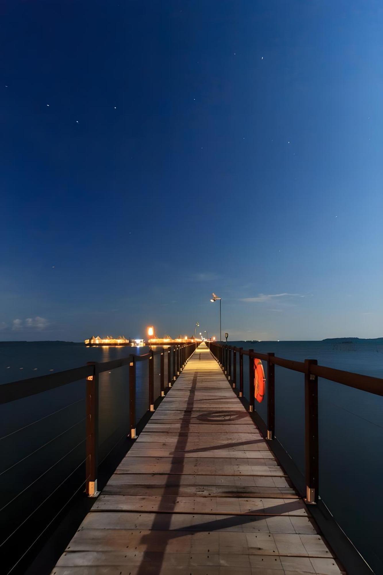 Kiki Beach Resort, Batam Galang Island Екстериор снимка