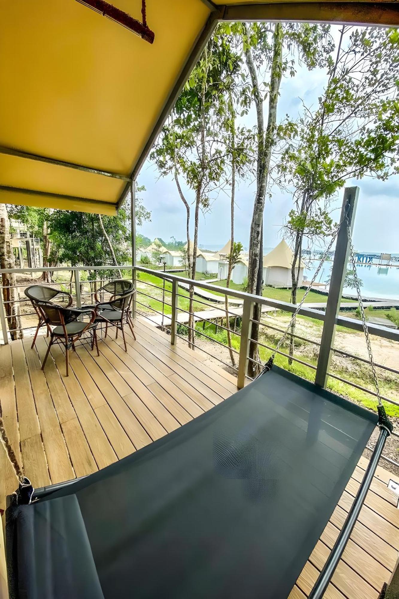 Kiki Beach Resort, Batam Galang Island Екстериор снимка