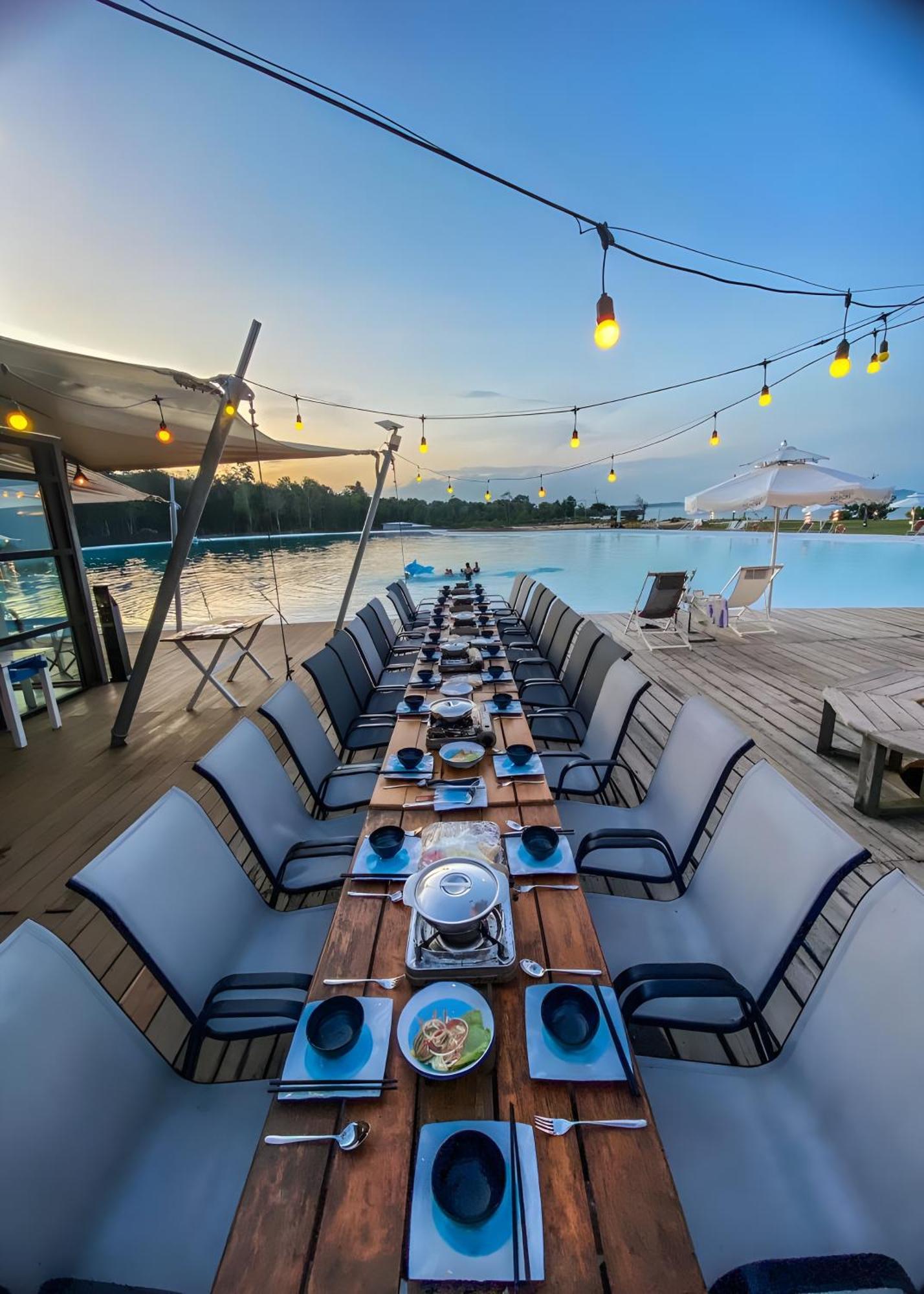 Kiki Beach Resort, Batam Galang Island Екстериор снимка